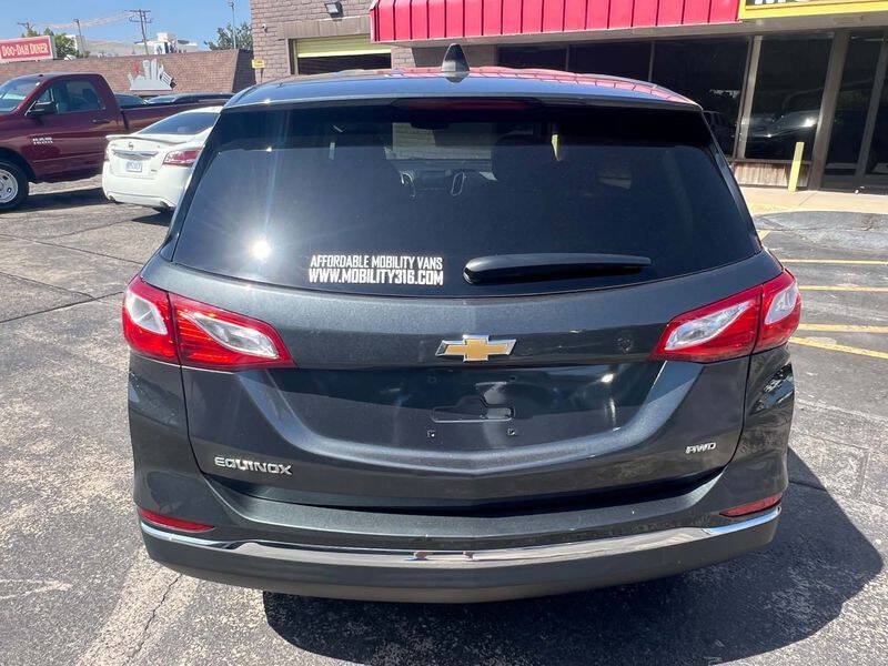 Used 2018 Chevrolet Equinox LS AWD/4WD image 7