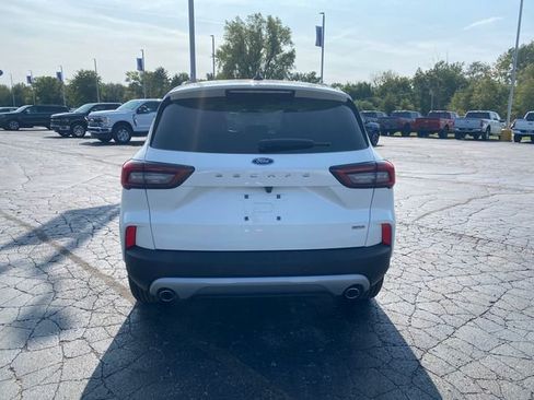 New 2025 Ford Escape SE FWD image 6