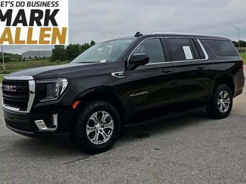 Used 2023 GMC Yukon XL SLE w/ Max Trailering Package AWD/4WD image 4