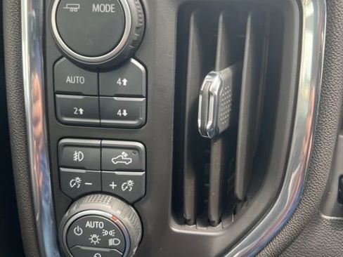 Used 2023 Chevrolet Silverado 2500 High Country AWD/4WD image 27