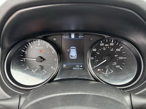 Used 2022 Nissan Rogue Sport SL w/ Premium Package image 12