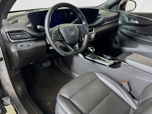 Certified 2024 Buick Envista Sport Touring w/ Convenience I Package image 7