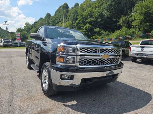 Used 2014 Chevrolet Silverado 1500 LT w/ LT Convenience Package AWD/4WD image 3