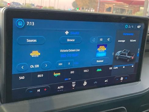 Used 2025 Ford Maverick XL w/ Equipment Group 102A image 21