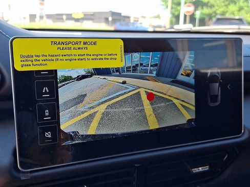 Used 2025 Lotus Emira image 16