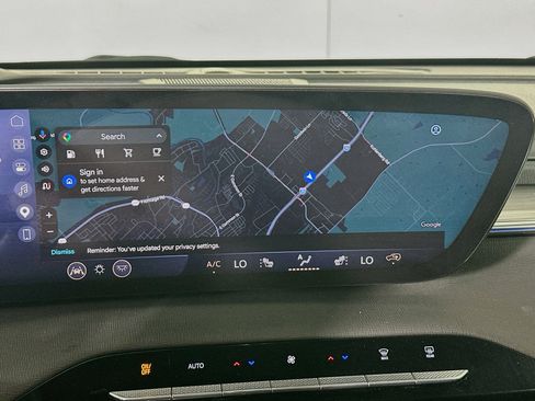 Used 2025 Buick Enclave Preferred FWD image 22