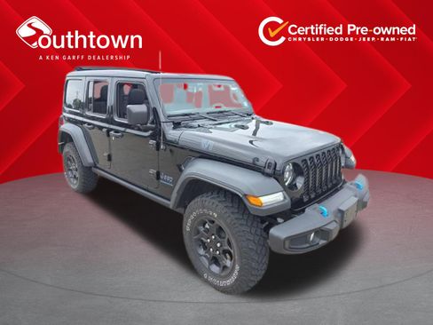 Used 2023 Jeep Wrangler Unlimited w/ Sun & Screen Package AWD/4WD image 1