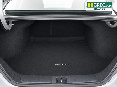 Used 2022 Nissan Sentra SV FWD image 16