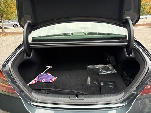 Used 2023 Genesis G70 2.0T w/ Sport Prestige Package image 30