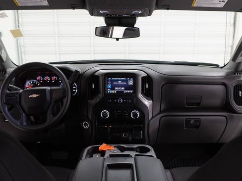 Used 2023 Chevrolet Silverado 1500 Custom RWD image 28