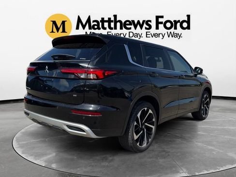 Used 2023 Mitsubishi Outlander SE AWD/4WD image 5