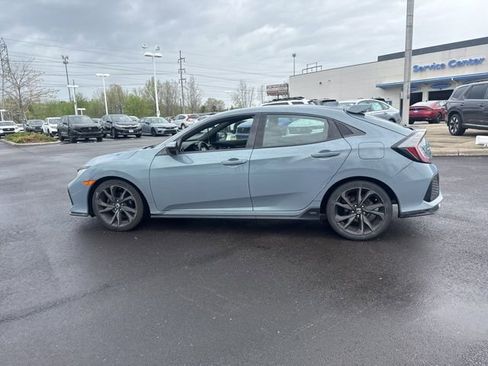 Used 2018 Honda Civic Sport image 17