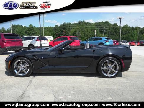 Used 2014 Chevrolet Corvette Stingray Convertible w/ 3LT Preferred Equipment Group RWD image 4