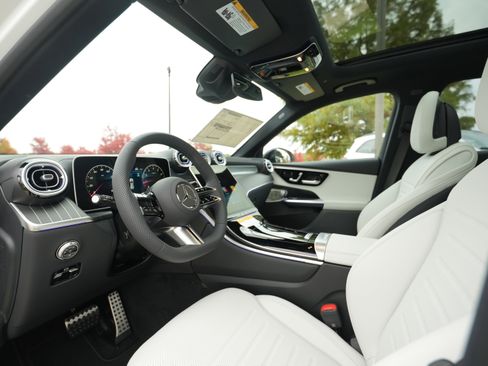 New 2026 Mercedes-Benz GLC 300 4MATIC image 34