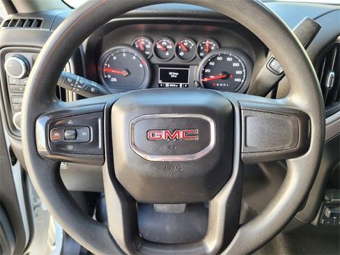 Used 2022 GMC Sierra 2500 Pro w/ Convenience Package image 23