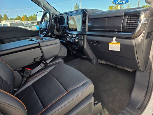 New 2026 Ford F350 Lariat w/ FX4 Off-Road Package image 31