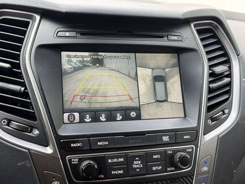 Used 2018 Hyundai Santa Fe Sport w/ 2.0T Ultimate Tech Package 05 FWD image 23