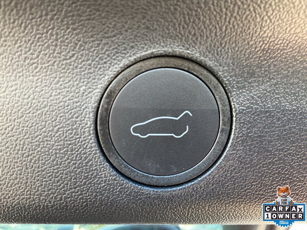Used 2025 Tesla Model Y Performance AWD/4WD image 11