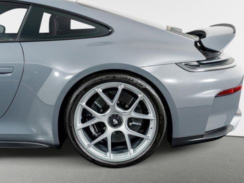 Used 2026 Porsche 911 GT3 w/ Lightweight Package In Black RWD image 17