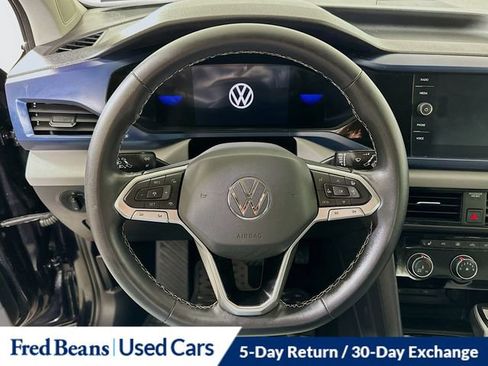 Used 2023 Volkswagen Taos SE AWD/4WD image 11
