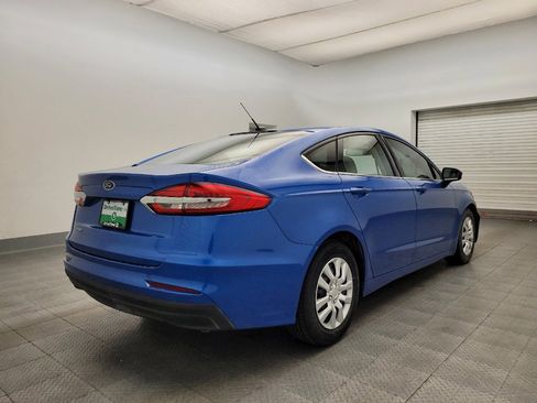 Used 2019 Ford Fusion S image 9