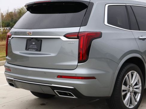 Certified 2023 Cadillac XT6 Premium Luxury w/ Technology Package image 11