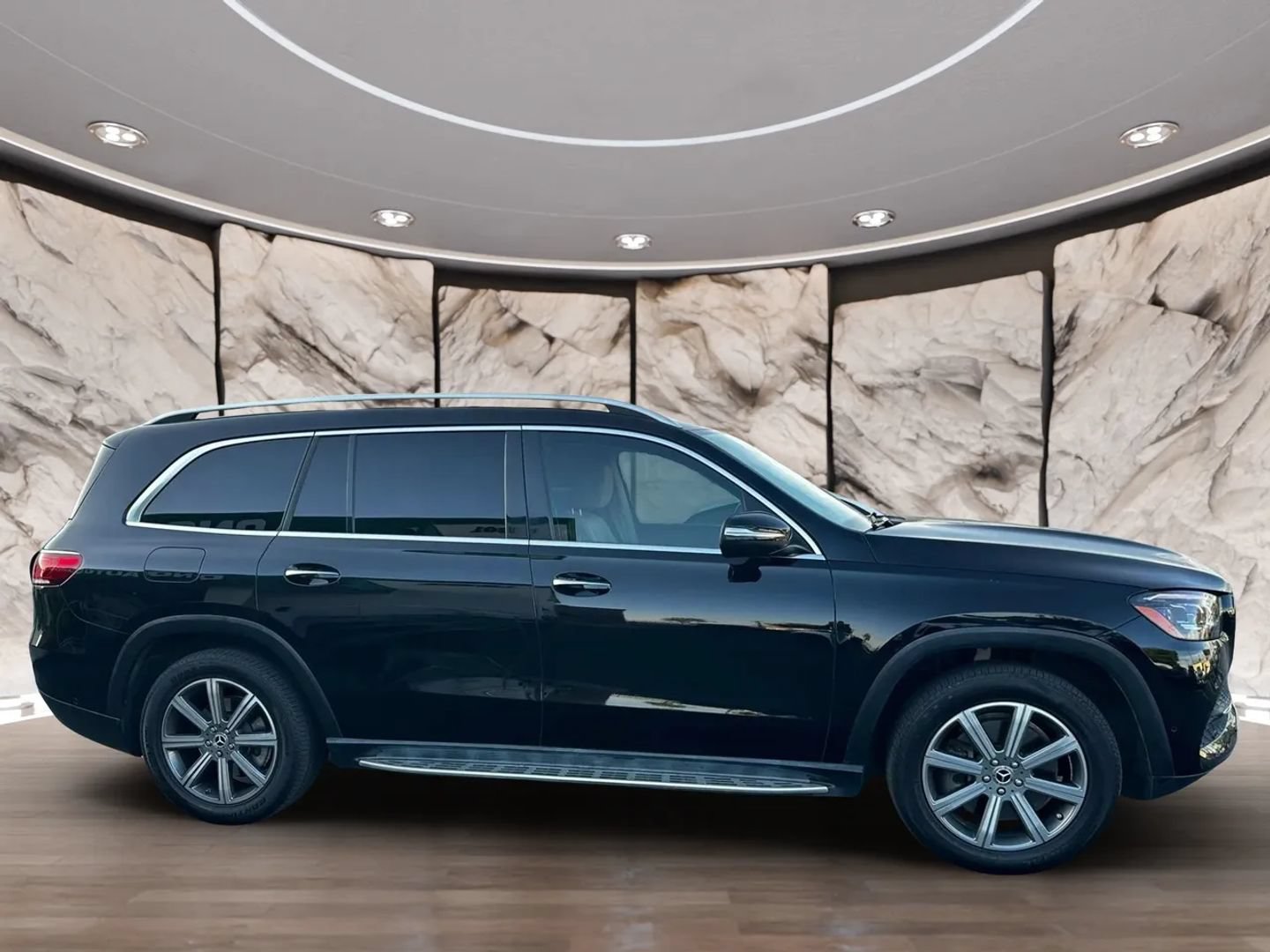 Used 2020 Mercedes-Benz GLS 450 4MATIC image 6