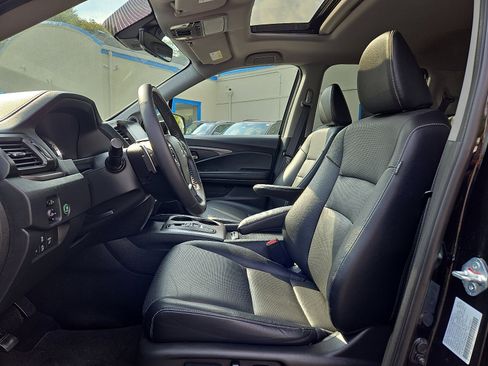 Certified 2023 Honda Ridgeline RTL image 13