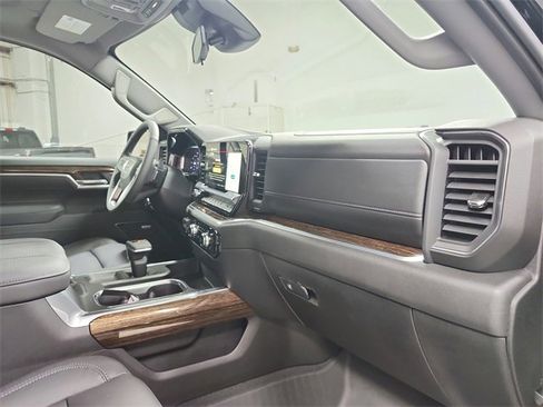 New 2026 GMC Sierra 1500 Elevation w/ Elevation Premium Package image 37