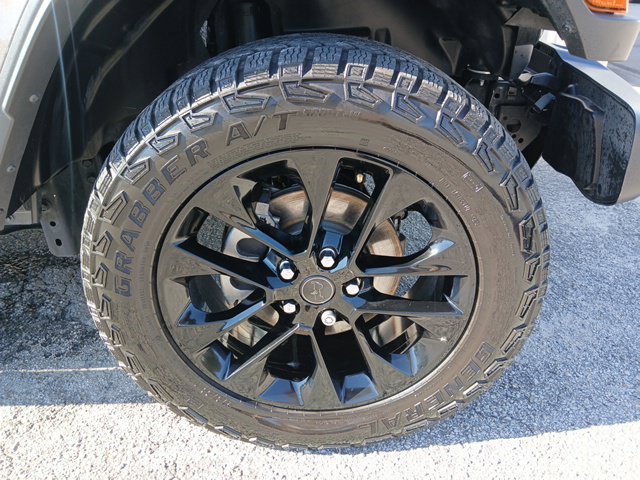 Used 2025 Jeep Gladiator Sport AWD/4WD image 51
