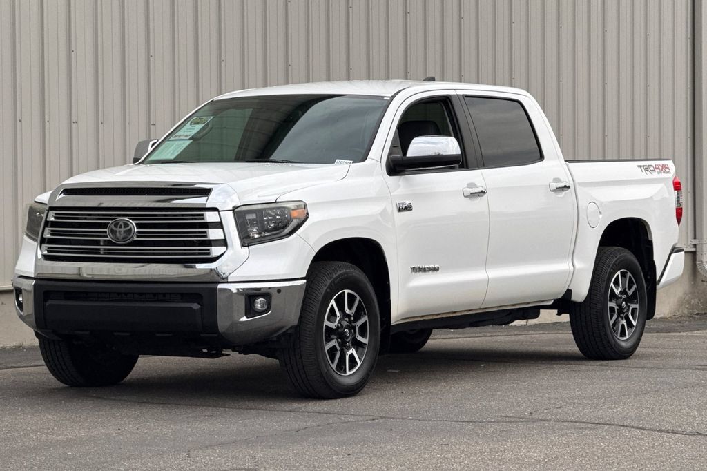 Used 2020 Toyota Tundra Limited w/ Limited Premium Package AWD/4WD image 11