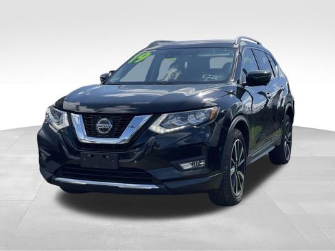 Certified 2019 Nissan Rogue SL w/ Premium Package image 2