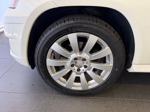 Used 2011 Mercedes-Benz GLK 350 4MATIC image 10
