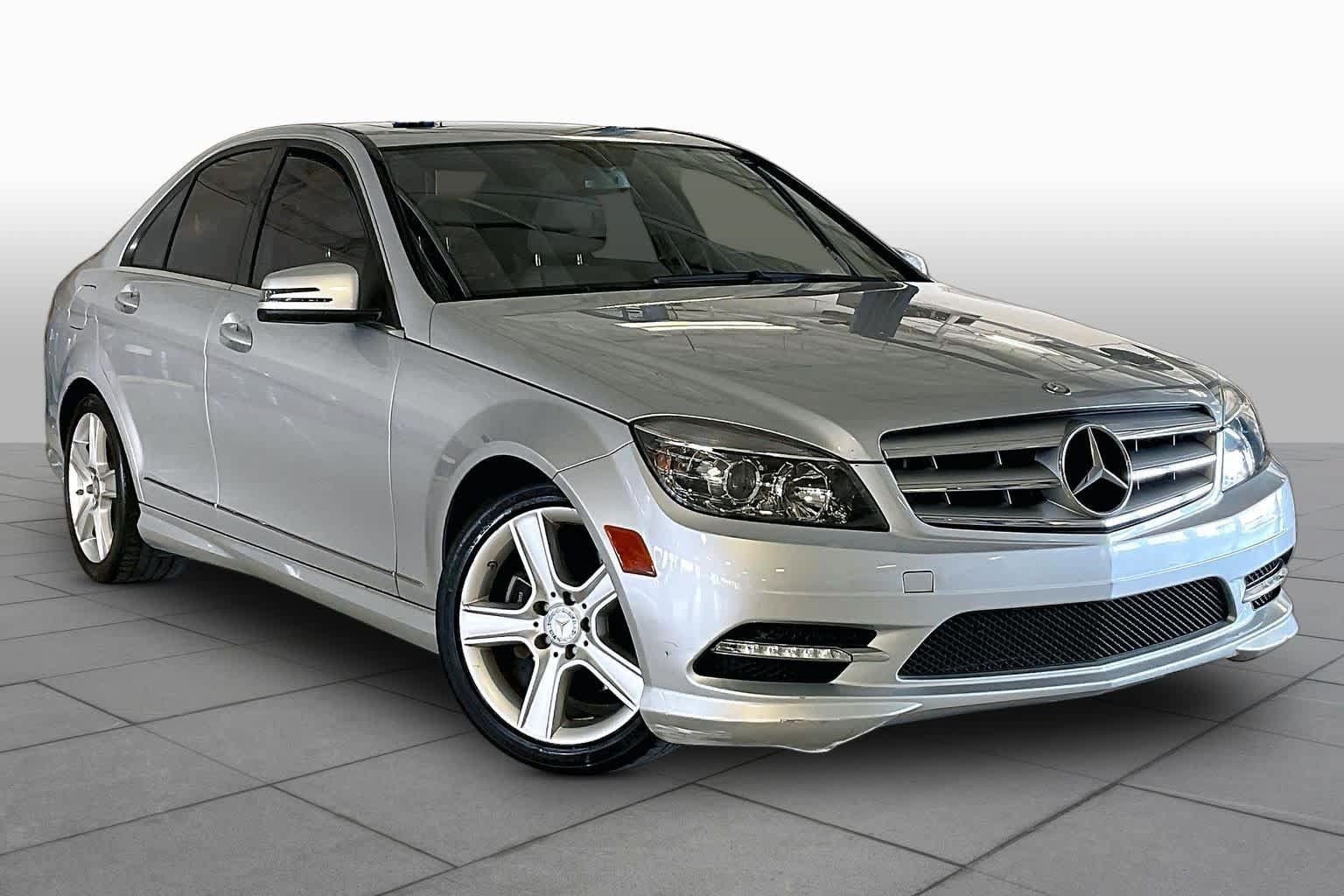 Used 2011 Mercedes-Benz C 300 Sedan image 2