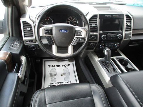 Used 2017 Ford F150 Lariat AWD/4WD image 10