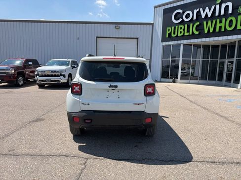 Used 2017 Jeep Renegade Trailhawk w/ Cold Weather Group II AWD/4WD image 4
