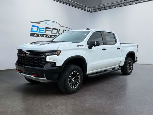 Used 2024 Chevrolet Silverado 1500 ZR2 w/ Technology Package AWD/4WD image 7