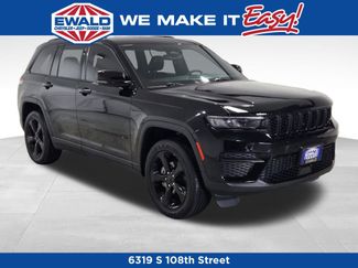 Certified 2023 Jeep Grand Cherokee Altitude video 1