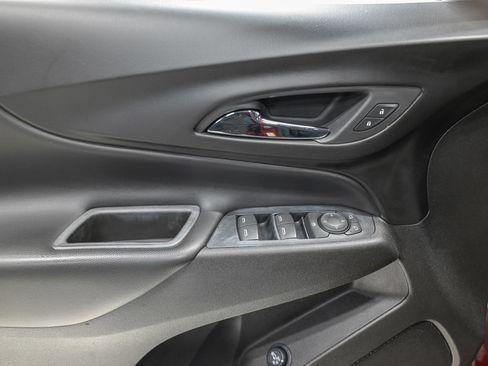 Used 2019 Chevrolet Equinox LT AWD/4WD image 15