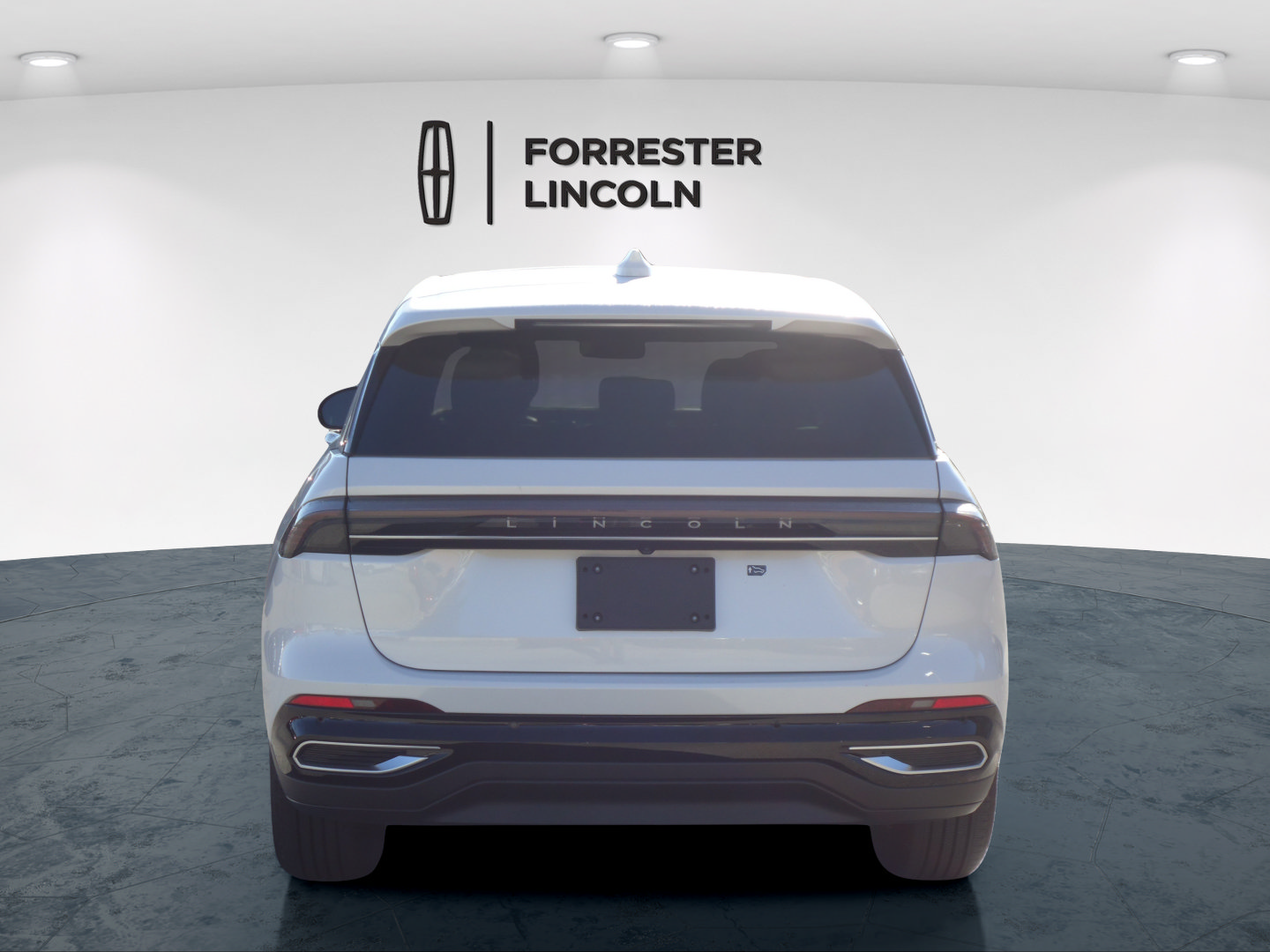 Used 2026 Lincoln Nautilus Premier w/ Equipment Group 102A AWD/4WD image 4