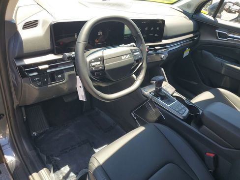 New 2026 Kia Sportage EX FWD image 6