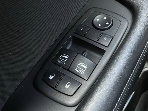 Used 2023 Dodge Challenger GT RWD image 11