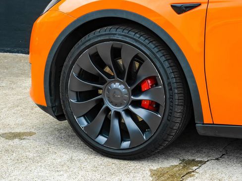 Used 2022 Tesla Model Y Performance AWD/4WD image 50