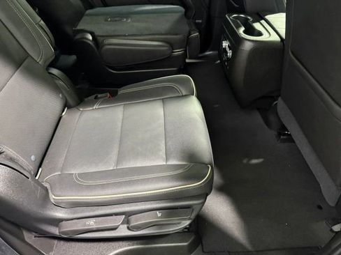 Used 2021 GMC Yukon SLT w/ SLT Premium Package RWD image 30