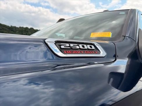 Used 2024 RAM 2500 Big Horn AWD/4WD image 23
