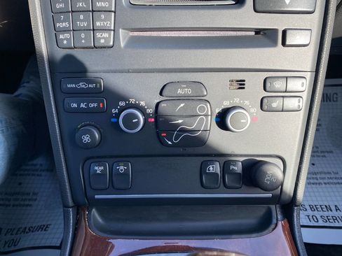 Used 2013 Volvo XC90 3.2 image 16