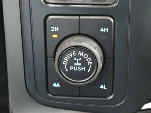 New 2025 Ford F150 Lariat w/ Equipment Group 502A High image 22