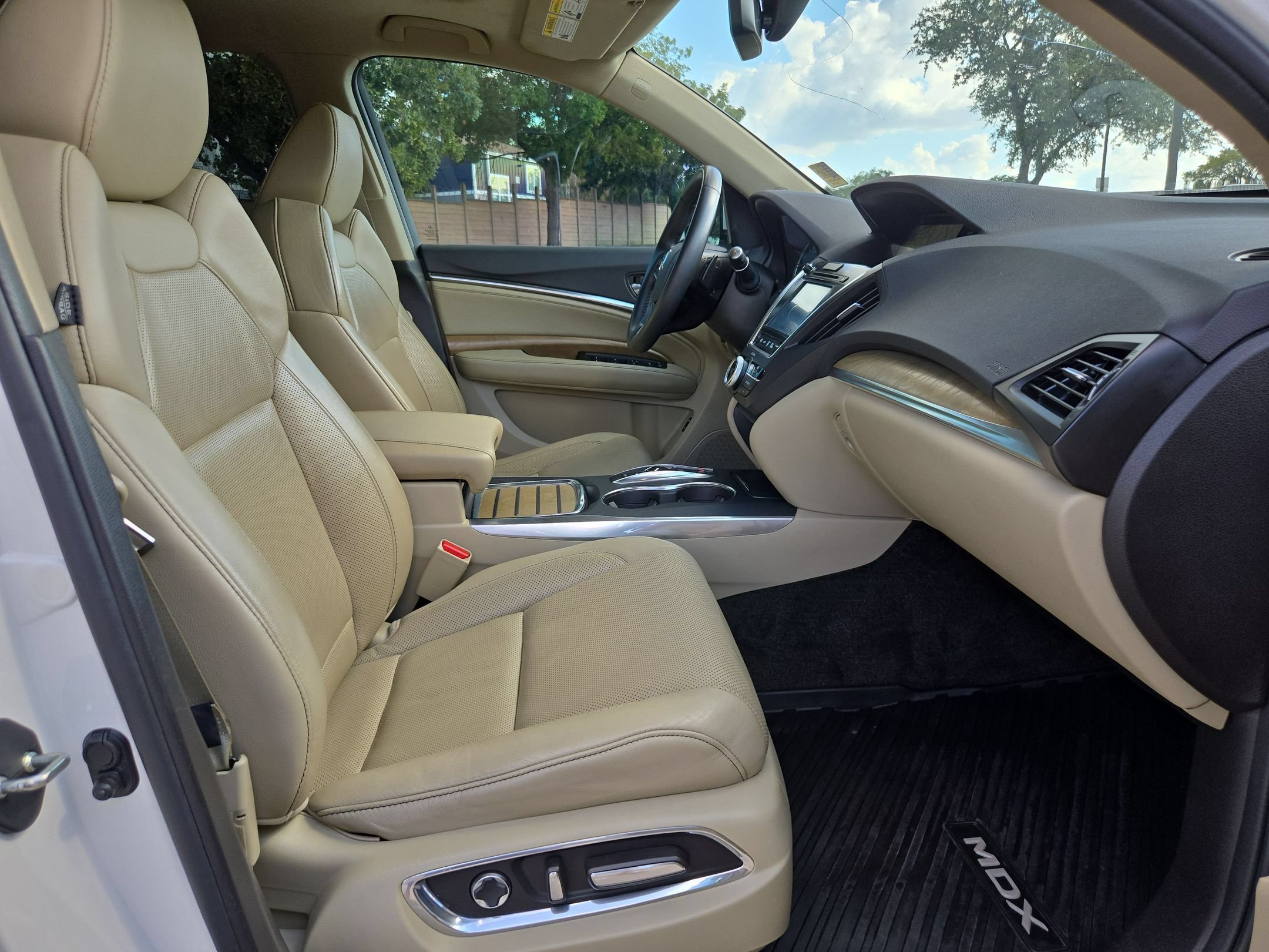 Used 2019 Acura MDX w/ Technology Package FWD image 27
