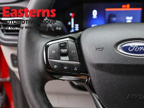 Used 2023 Ford Escape Active AWD/4WD image 15