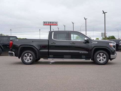 Used 2021 GMC Sierra 1500 SLE AWD/4WD image 2
